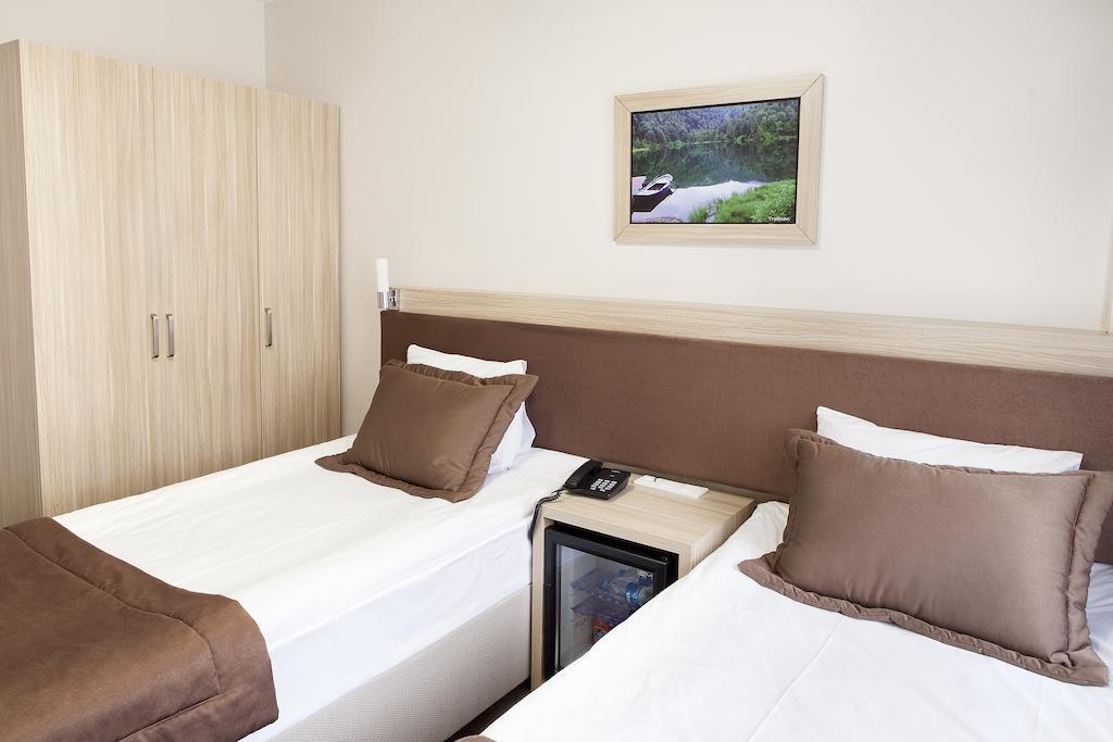 Hotel Emge Istambul Quarto foto